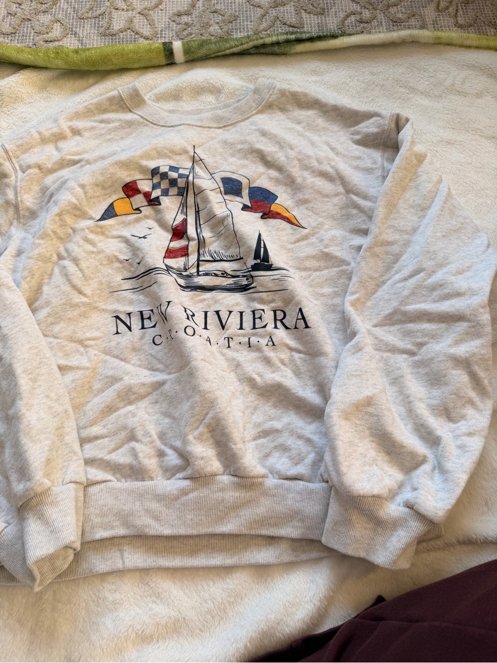 Hollister Light Gray Crewneck Sweatshirt with Nautical Sailboat Graphic